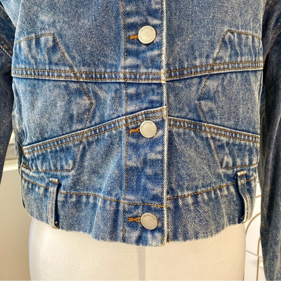 BLANK NYC Two-Tone Cropped Denim Trucker Jacket, Size S - Picture 3 of 11